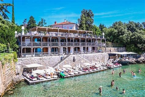 Party Beaches in Opatija - BeachAtlas