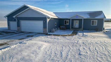 302 Tulip Ln Yankton, SD | Kaye O'Neal Connection