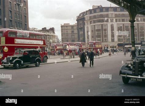 Bus London 1960s Hi Res Stock Photography And Images Alamy