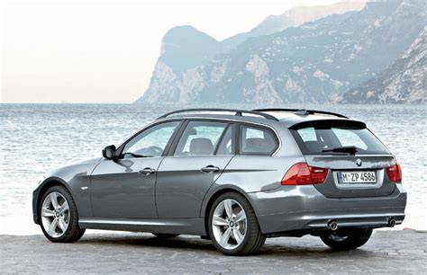 Bmw 3 Series Touring E91 Estate Car Wagon 2008 2012 Reviews Technical Data Prices