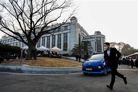 Güney Kore devlet başkanlığından uzaklaştırılan Yoon mahkemede