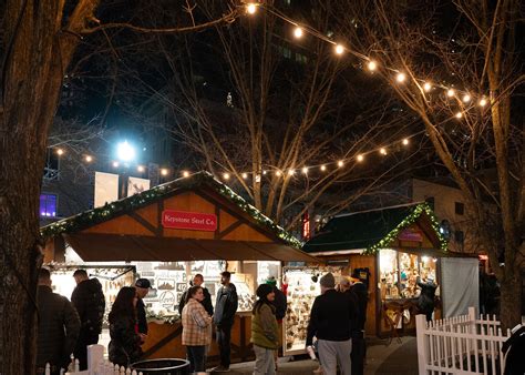 Pittsburgh Christmas Party — Holiday Lights Trolley