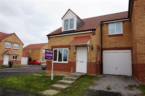 3 Bedroom Semi Detached House For Sale In Davy Close Hebburn Ne31 1tg