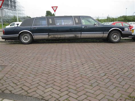 1997 Lincoln Town Car Stretched Limousine A Photo On Flickriver