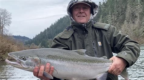 Rogue River Fishing Ironhead Guide Service