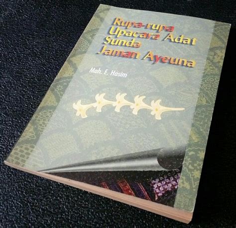 Jual Buku Rupa Rupa Upacara Adat Sunda Jaman Ayeuna Di Lapak Java Shop