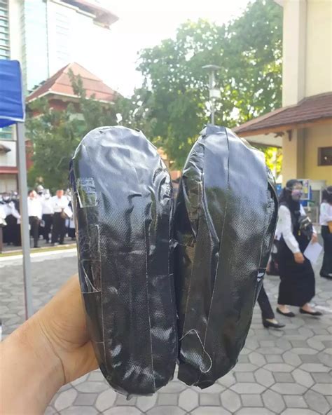 Lika Liku Cerita Peserta Ujian Cpns Sepatu Dilakban Sampai Melahirkan