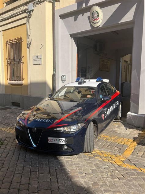 Montemarciano Spaccio Di Stupefacenti Padre E Figlio In Carcere