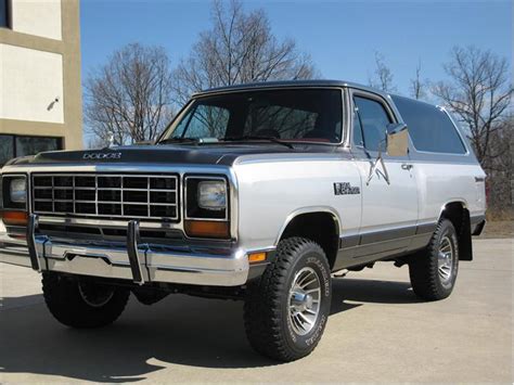 The Development Of A Rock Ready 1985 Dodge Ramcharger Design Corral