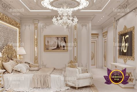 GOLD AND WHITE COLORS: THE BEST LUXURY THEME