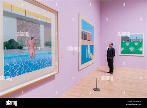 David Hockney S Tate Britain Retrospective Demands To Be Off