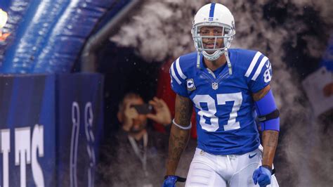 Former Indianapolis Colts WR Reggie Wayne plans to play in 2015 - Sports Illustrated