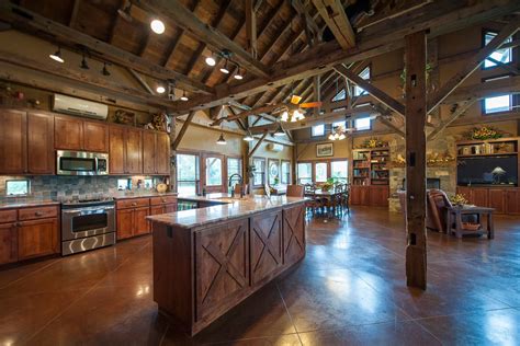 20 Metal Barndominium With Loft