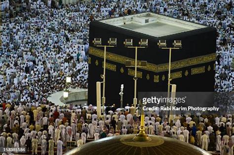 Qiblah Mosque Photos and Premium High Res Pictures - Getty Images