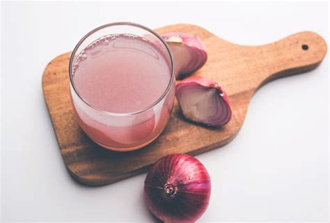 Ways To Apply Onion Juice On Your Hair Emedihealth