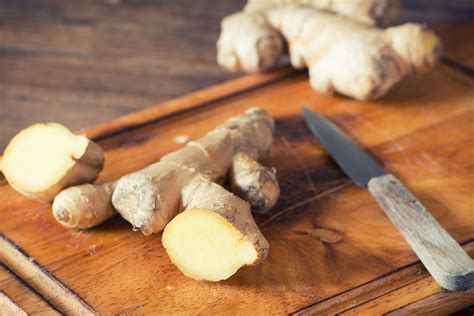 How To Peel And Cut Ginger Without Hurting Yourself SELF