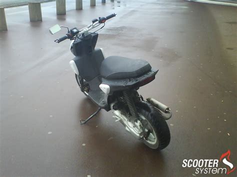 MBK Stunt Naked Basic