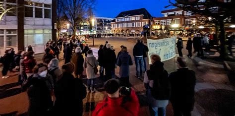 Heute 19 00 Uhr 4 Mahnwache für den Frieden Alles Detten