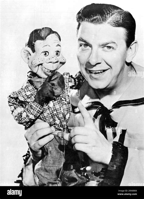 New York New York C 1952 A Publicity Photo Of Buffalo Bob Smith And