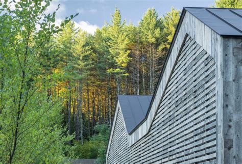 Salvaged wood clads handsome mountain cabin in Vermont