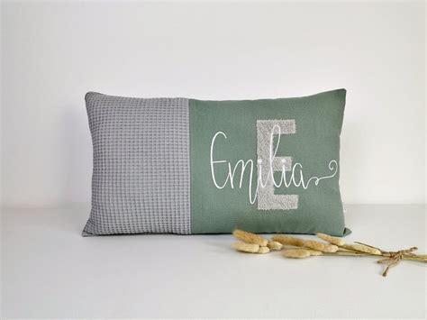 Namenskissen X Cm Kissen Mit Buchstabe Kissen Mit Namen Etsy De