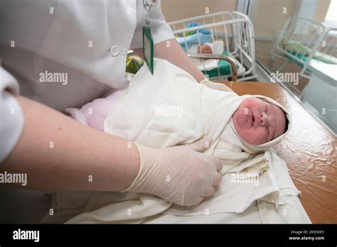 Newborn Girl In Incubator Hi Res Stock Photography And Images Alamy