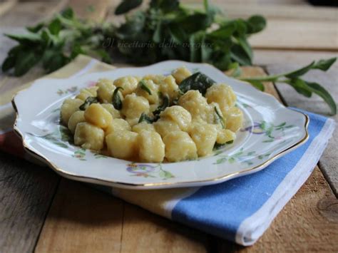 Gnocchi Di Patate Burro E Salvia Il Ricettario Delle Vergare