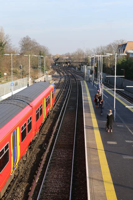 Twickenham Station Martin Addison Cc By Sa Geograph Britain