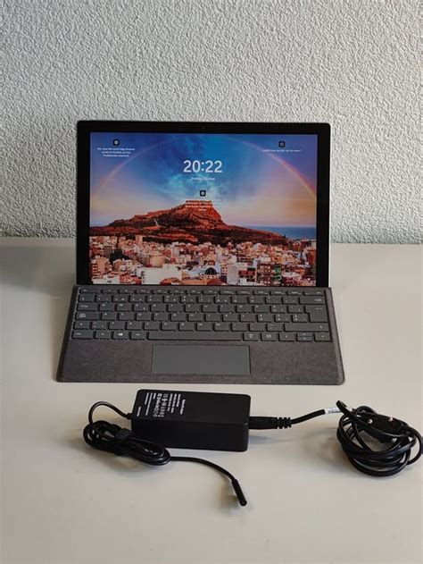 Microsoft Surface Pro 7 I7 16 Ram 256gb Kaufen Auf Ricardo