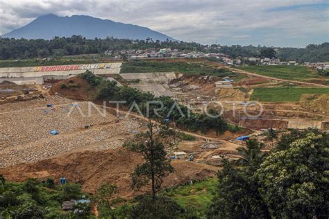 Pembangunan Bendungan Ciawi Dan Sukamahi Antara Foto