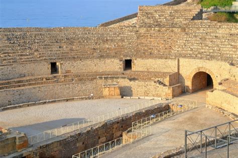 Roman Amphitheatres That You Should Visit Swedish Nomad