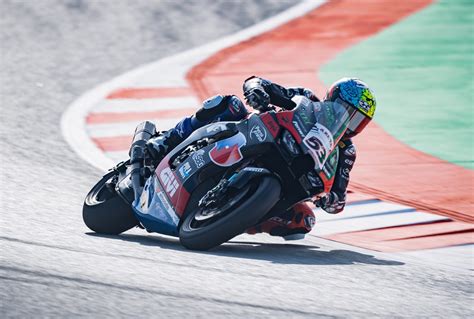 Tyre Problems For Rabat In Worldsbk Race At Barcelona Puccetti