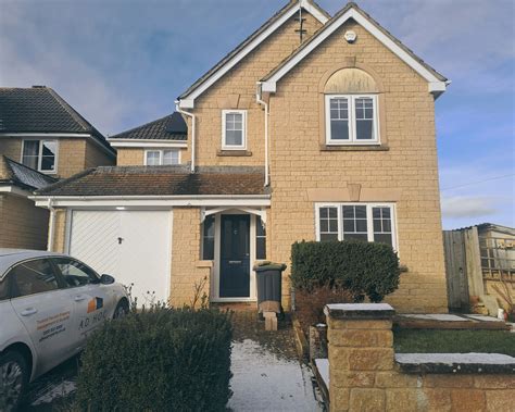 Ad Hoc Property Guardians | London