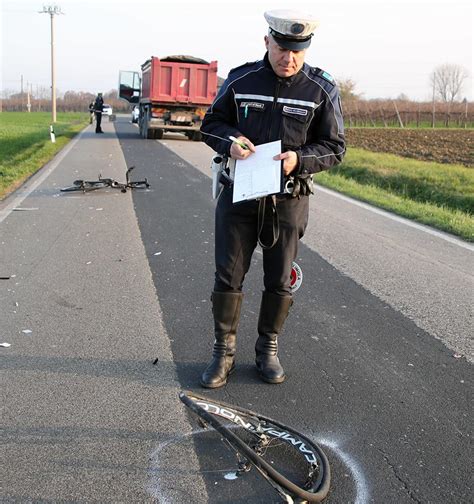 Incidente Imola Muore Un Finanziere