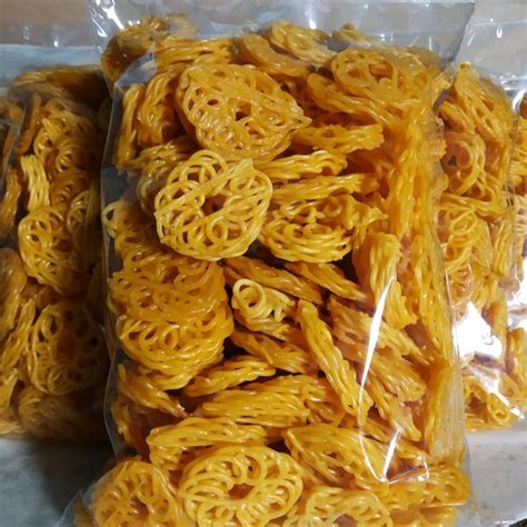 Jual KERUPUK BAWANG MENTAH KUNING RASA UDANG BAWANG 500GR Di Lapak