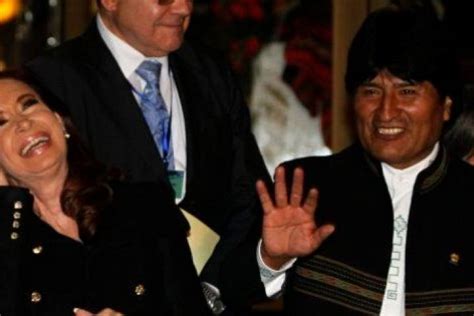 Evo Morales No me temblará la mano para cerrar la Embajada de Estados