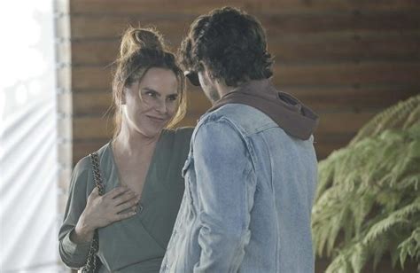 Volver A Caer La Serie Protagonizada Por Kate Del Castillo Y Maxi