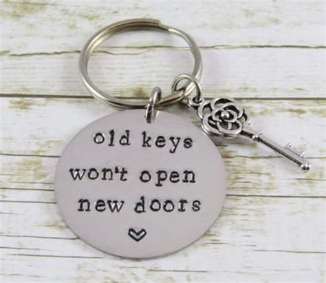 Old Keys Won T Open New Doors Keychain New Me Gift Inspirational