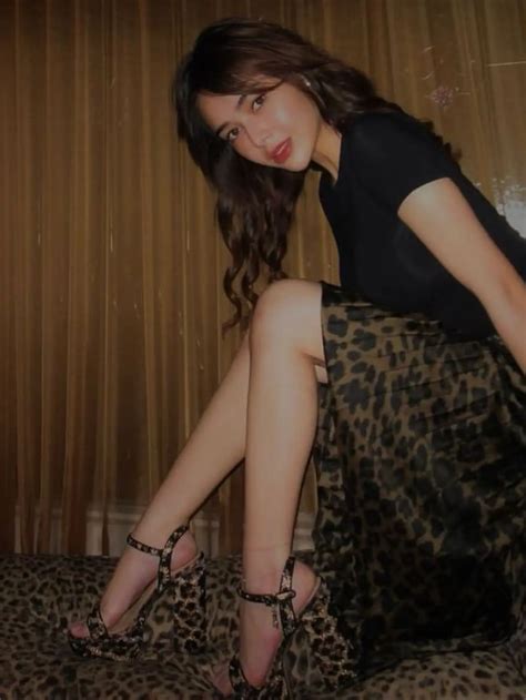 Potret Terbaru Amanda Manopo Kenakan Rok Leopard Hingga Berubah Jadi