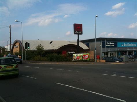 Pizza Hut Updated January 2025 Chaul End Lane Luton Bedford