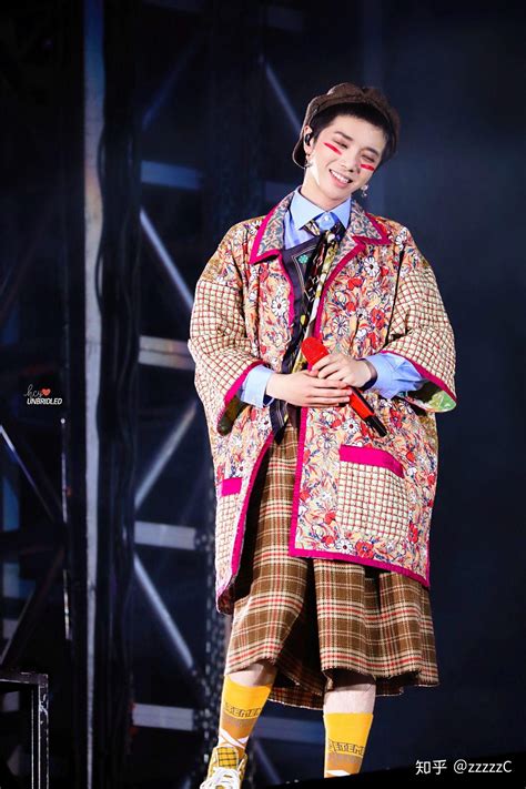 华晨宇九个发型命名的原因是啥？ - 知乎