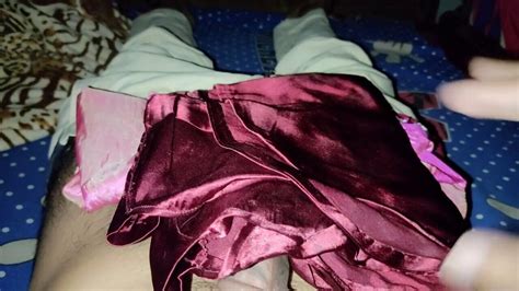 Handjob With Maroon Satin Silky Suit Of Nurse Gay XHamster