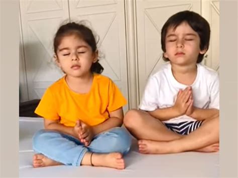 Video Of Kareenas Son Taimur Praying With Soha Ali Khans Daughter