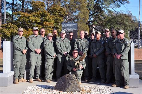 Fort Bragg Special Reaction Team Places First At Regional Swat