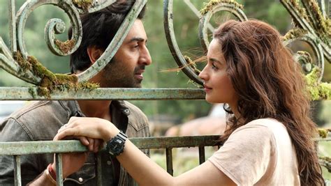 Brahmastra New Still Featuring Ranbir Kapoor And Alia Bhatt As Shiva