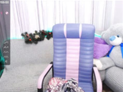 Drunk Ukrainian Girl Shaking Orgasm Fucks Pussy Domi