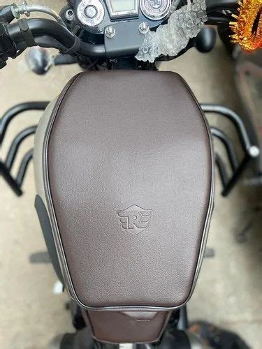 Royal Enfield All New Classic 350 Be Reborn Next Gen Tank Cover With