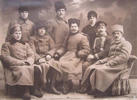 Фактчек: самые популярные легенды о Чапаеве