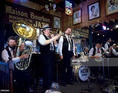 Dixieland Jazz Band On Bourbon Street New Orleans Louisiana News