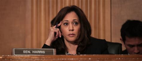 Bipartisan Group Of Senators Introduce Revenge Porn Bill The Daily Caller